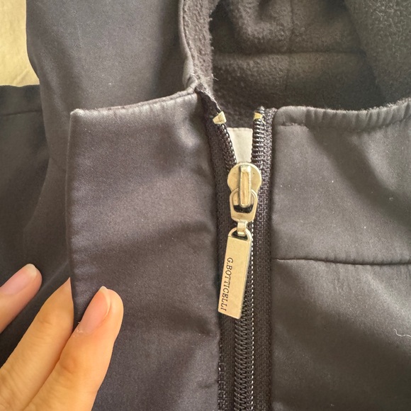 Black fleece lined wind breaker with Hood - Picture 5 of 7